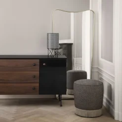 62 Dresser, American walnut, 6 drawers