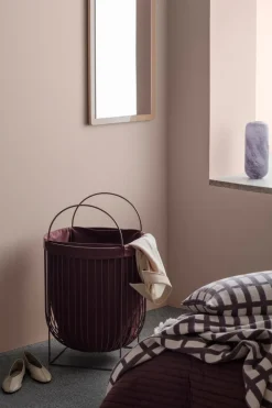 Arild laundry basket, Puce Aubergine