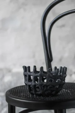 Art Piece braided basket, Black