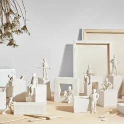 Astro sculpture, Leo