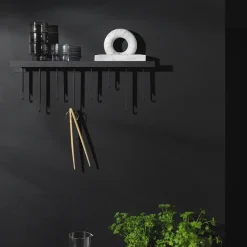 Ateljé hanger, Black