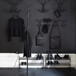 Bill Floor clothes hanger, Black