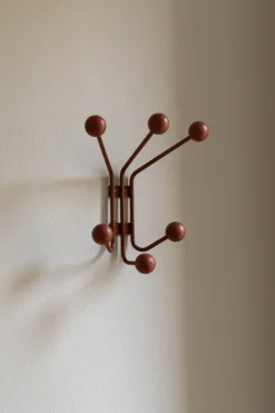 Bill XS hanger, Cinnamon