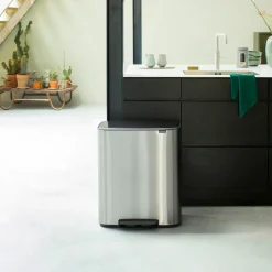 Bo pedal bin 60 L, matte steel