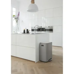 Bo pedal bin 2x30 L, Mineral concrete grey