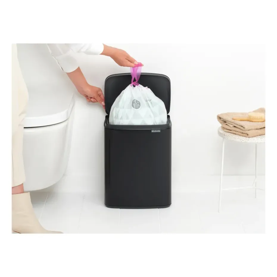 Bo waste bin 12 L, Matte black