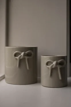 Bow pot Ø11 cm, Shiny mole