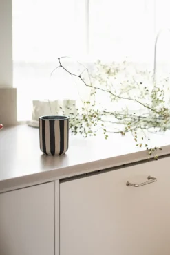 Burn scented candle 60 h, Stripe black