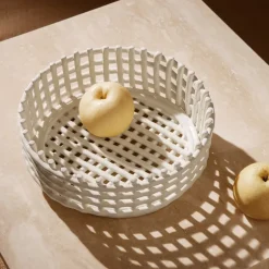 Ceramic braided bowl, off-white