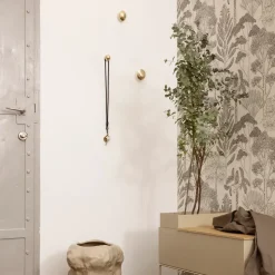 Chanterelle hook, brass