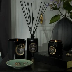 Classic Maison Noir scented 60 hours, French Linen