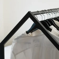 Clothing House klädställning, Black