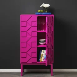 Collect cabinet 2011, Cerise