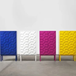 Collect cabinet 2011, Cerise