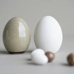 DBKD decorative egg, White