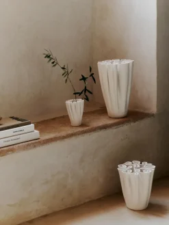 Dedali vase 18 cm, Off-white