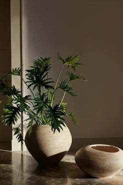 Dodu flower pot, Low