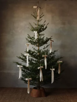 Drape braided tree skirt Christmas tree basket, Natural