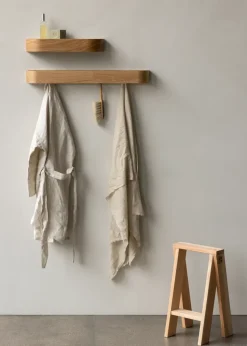 Epoch clothes hanger 79 cm, Oak
