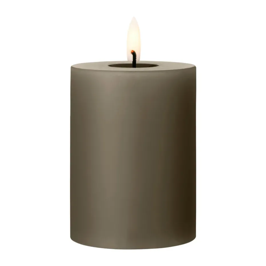 ester & erik pillar candle LED, 77 Caviar, 10 cm