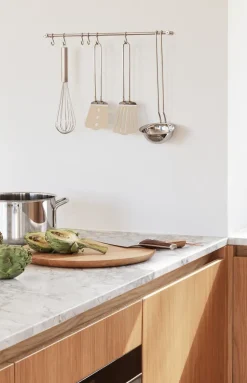 Eva Trio kitchen bar with 6 S-hooks, Polished steel