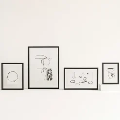Floating photo frame M 20x25 cm, Minimalism-black