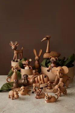 Flora hippo decoration, Oak-maple