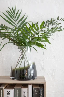 Flower vase no. 2, Moss green