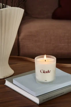 Glade scented candle, 240 g