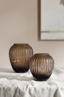 Hammershøi glass vase 14 cm, Walnut
