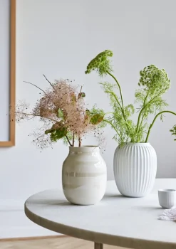 Hammershøi vase medium, white
