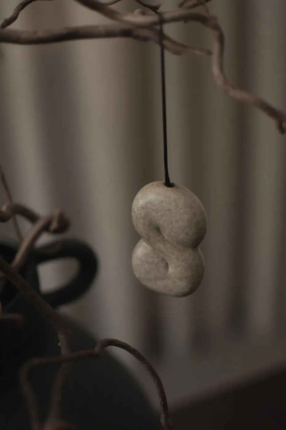 Hanging bun decorative ornament, Beige