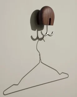 Hercule wall hook, Oiled walnut