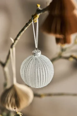 Holiday baubles 6-pack, White