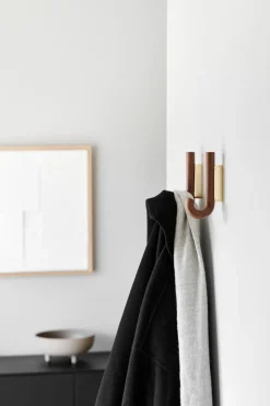 Hook hook mini 13.3 cm, Walnut-brass