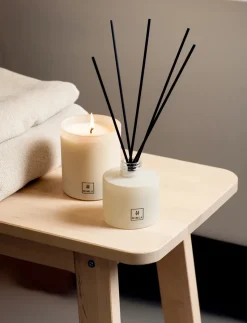 Inhale scented candle 230 g, Scent of nature
