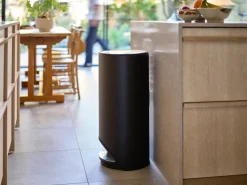 Joseph Joseph Arc pedal bin 30 L, Carbon black
