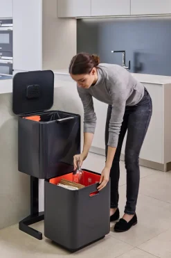 Joseph Joseph Totem Max trash bin 60 L, Graphite