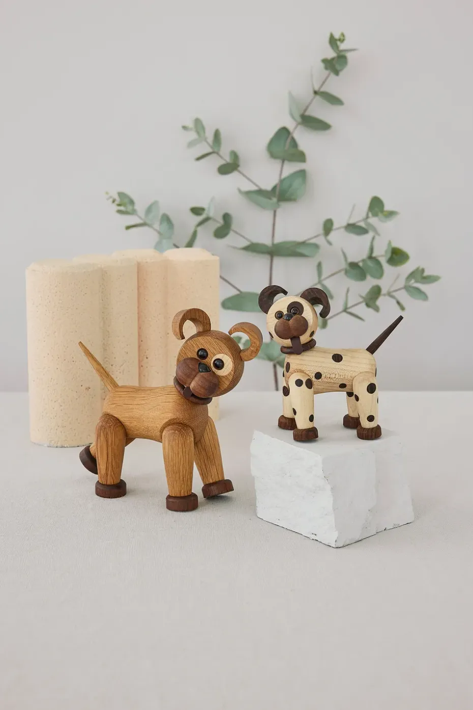 Joy dog decoration 11 cm, Maple