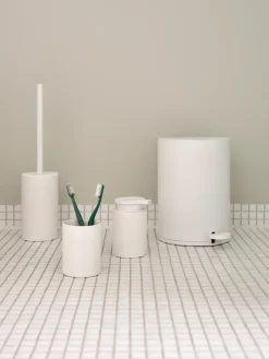 Karma toilet brush, White
