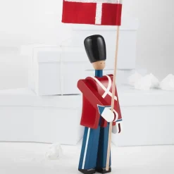 Kay Bojesen guard with textile flag, 29,5 cm