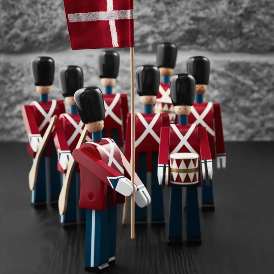 Kay Bojesen guard with textile flag, 29,5 cm