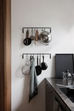 Kitchen rod with 6 hooks, Black brass
