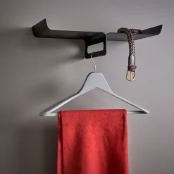 Kite hanger, black