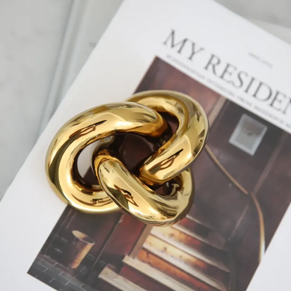 Knot Table small decoration, Light Gold