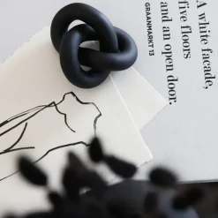 Knot Table small decoration, black
