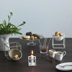 Kubus 1 candle holder, white