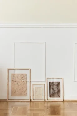 Moebe ash frame A4 23.2x31.7 cm, Transparent. Wood. Black