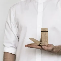 Moebe Pinch wooden clip, Oak