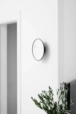Momentt wall clock Ø30 cm, White